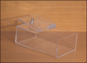 Materiel boulangerie: boite en plexiglas
