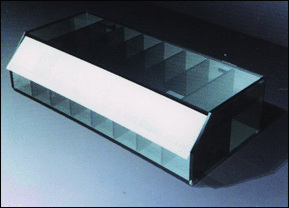 Materiel boulangerie: Boite multi-s�parations en plexiglas